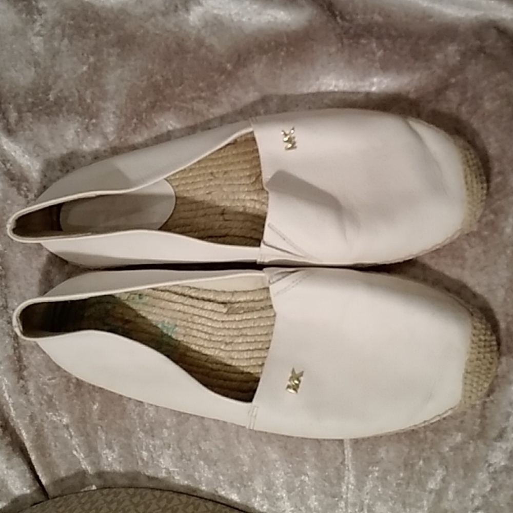 Michael Kors Bundle - image 4